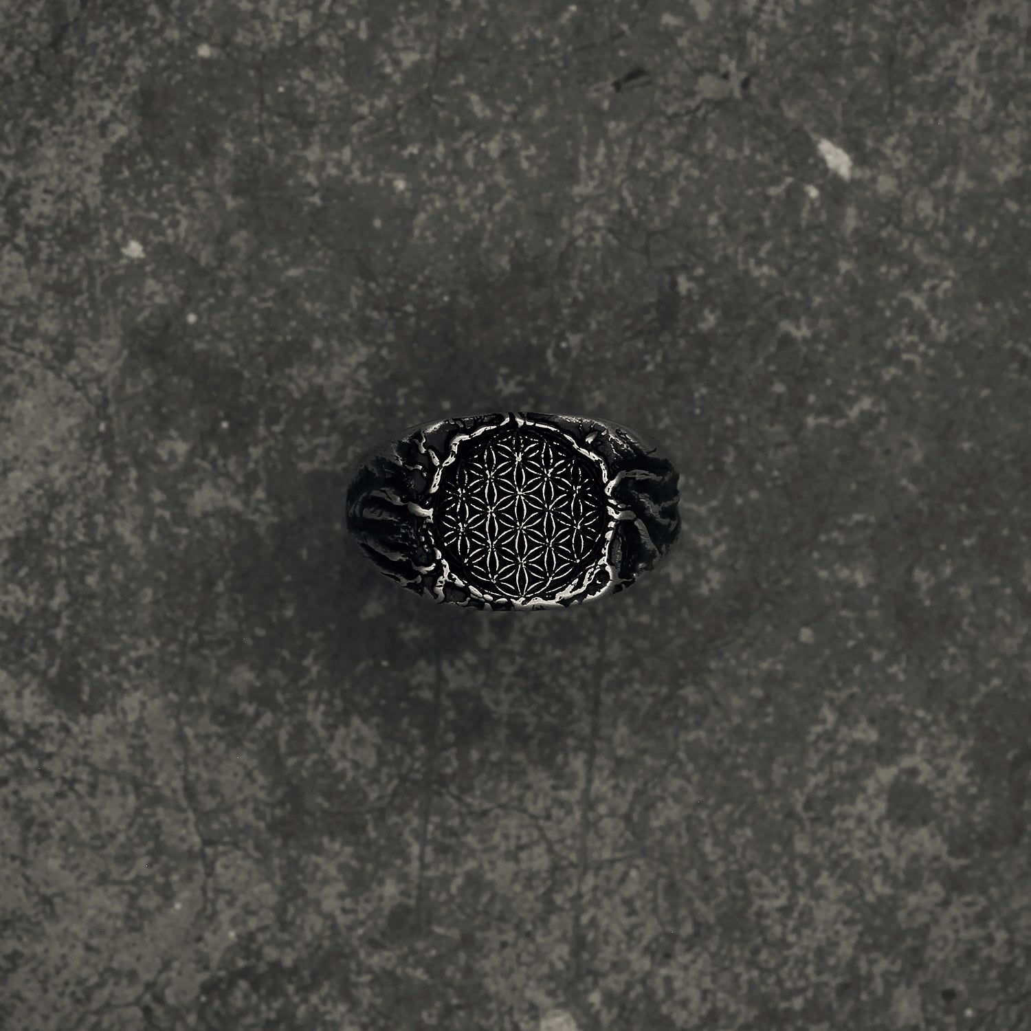 Signet | F.O.L.