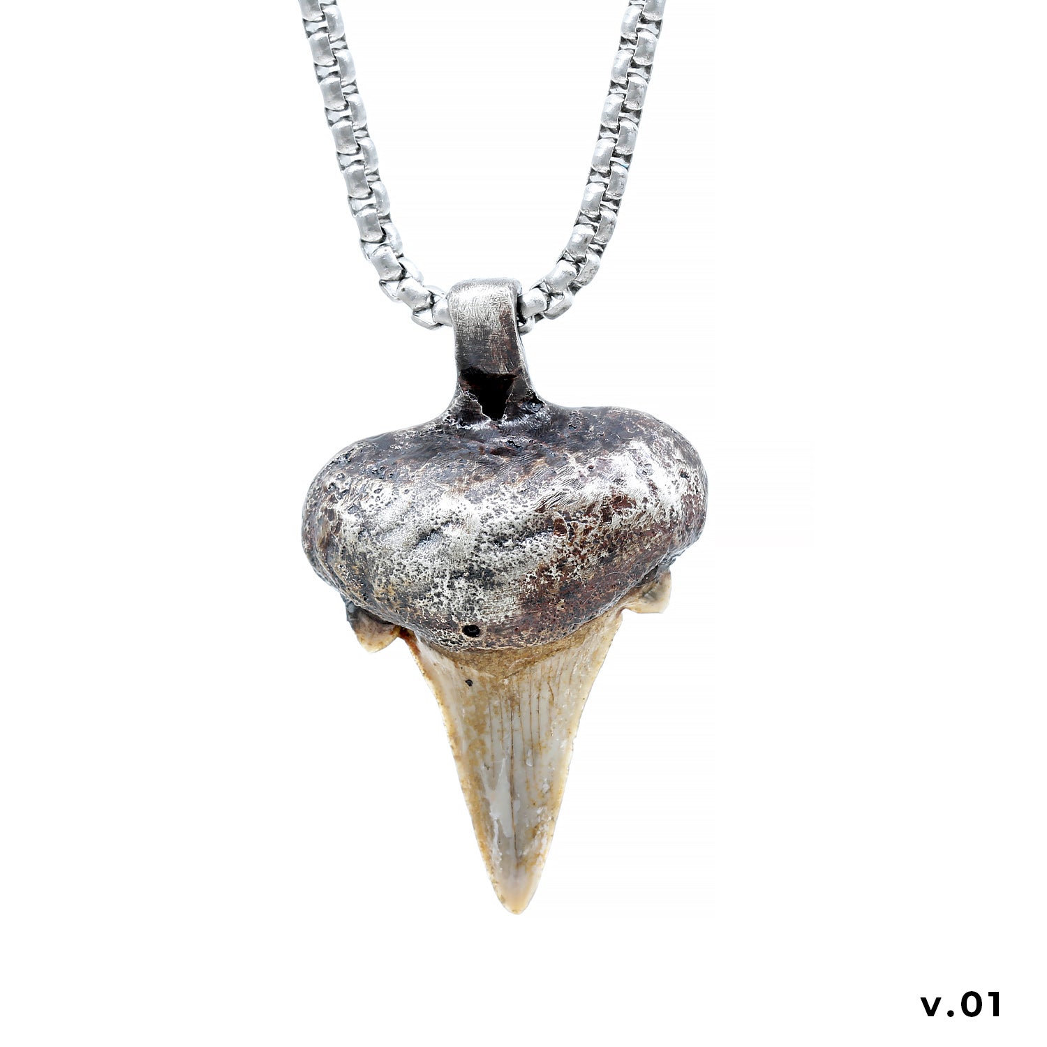 Pendere | Shark Tooth